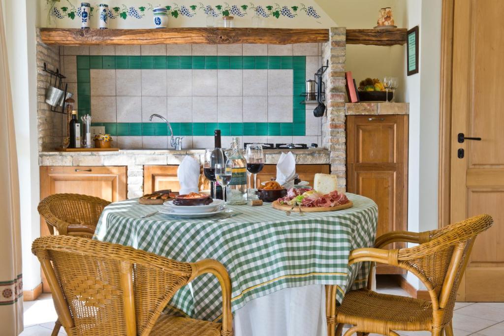 Agriturismo Valle Siriaca Castelnuovo Di Porto Extérieur photo